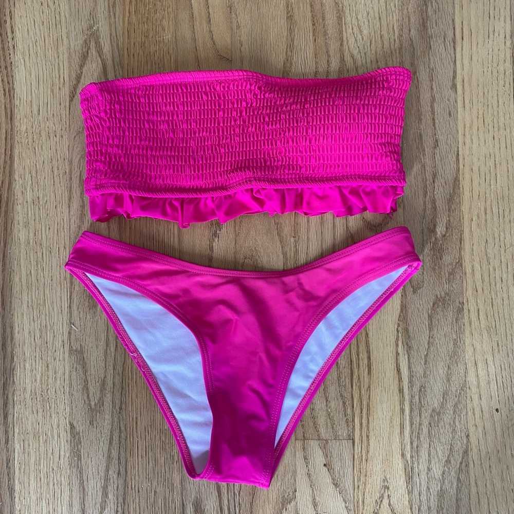 Size M swim suit